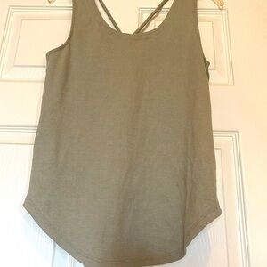 Cute Yoga  tank top ribbed with details